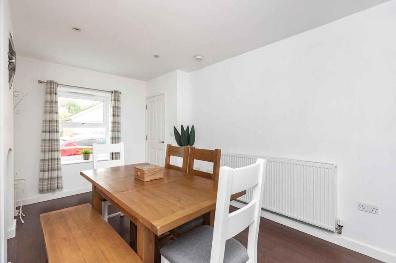 Sunny Terrace By Kasar Stays Maidstone Exterior photo